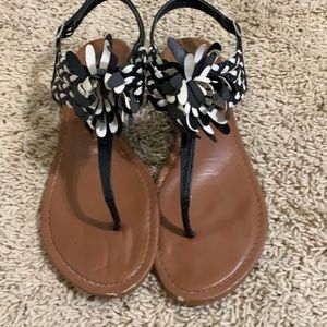 Women’s sandals